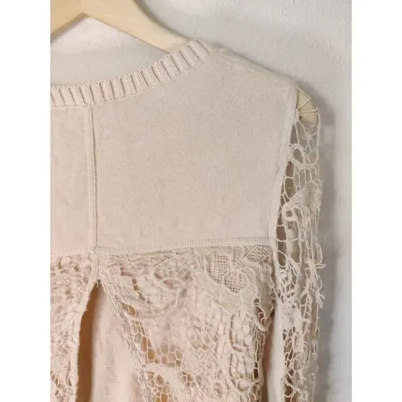 3/$20 Free People Cream Long Sleeve Lace Overlay Round Neck Sweater XS - Picture 6 of 8